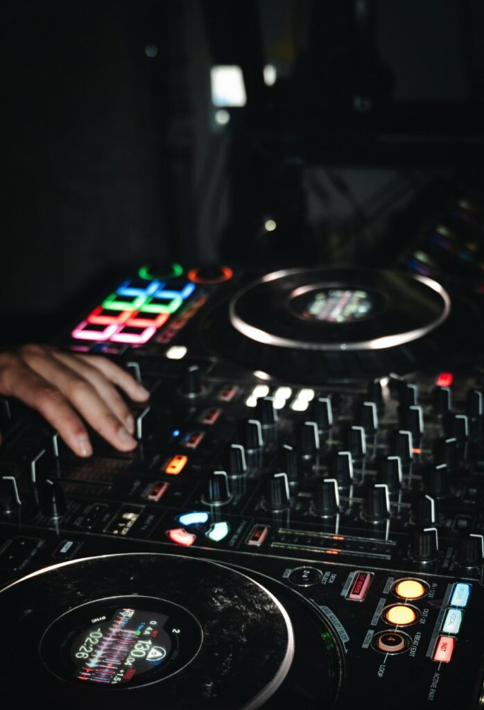 Le Bourbon Bordeaux Restaurant Bordeaux Dj Hugo